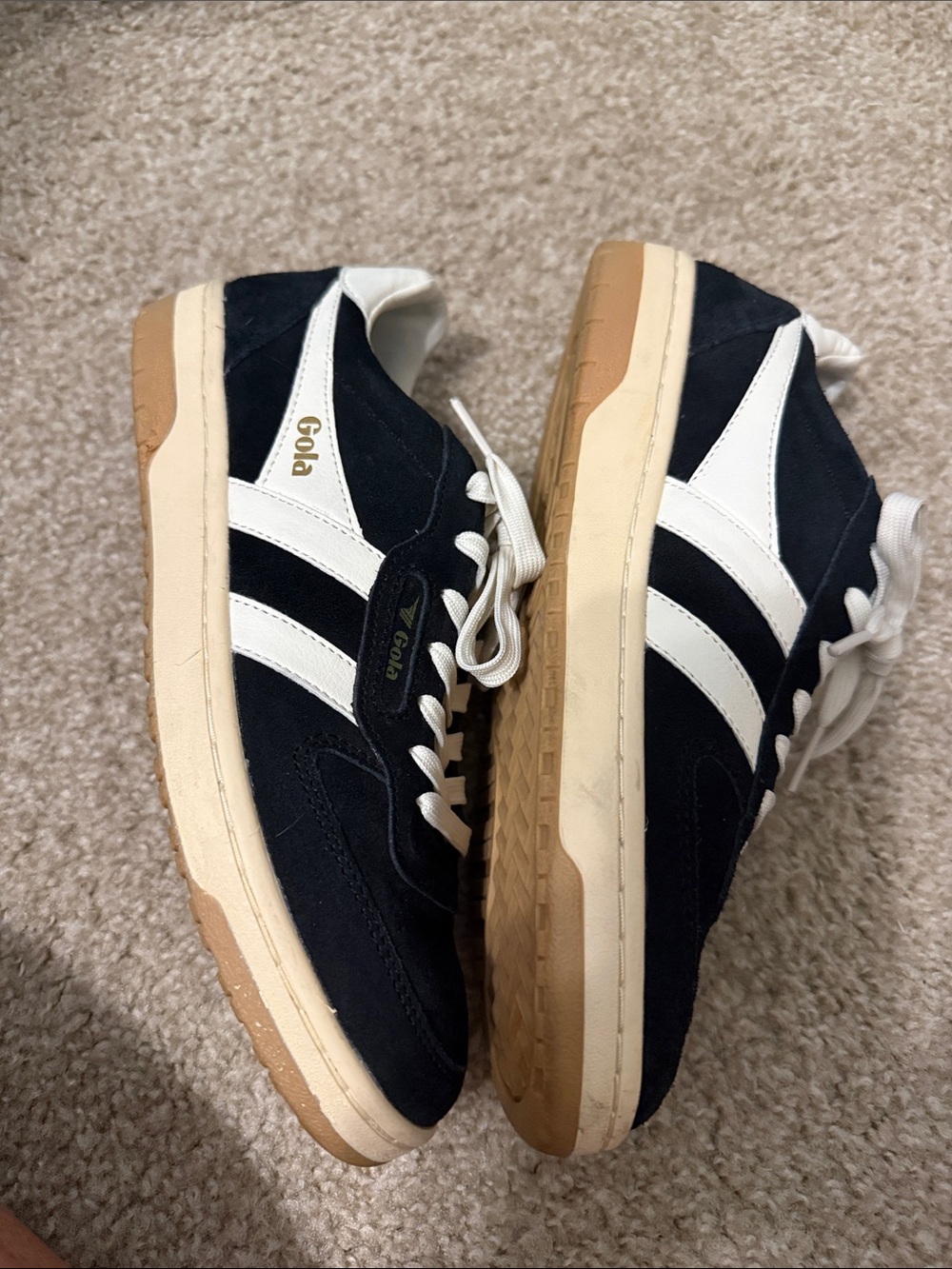 Gola Hawk Black and White Suede Sneakers - 7.5 - Picture 3 of 6